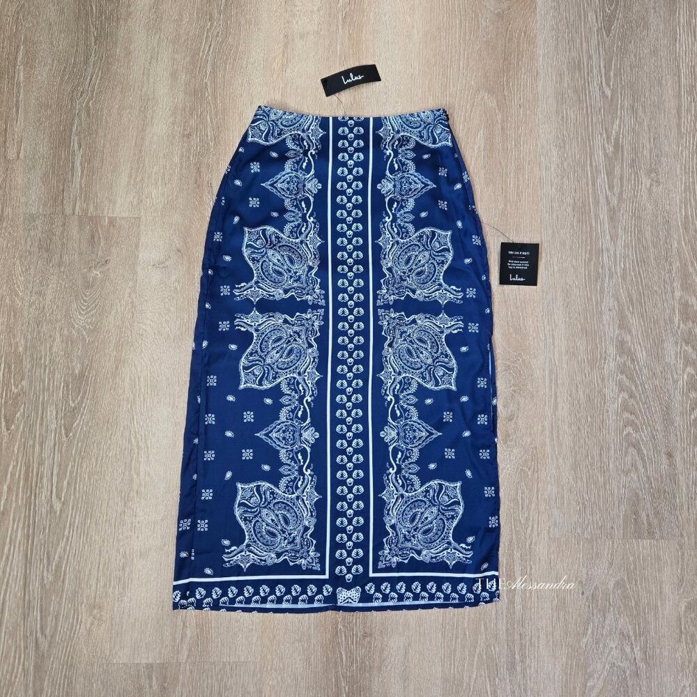 Lulu's Navy Blue & White Paisley Midi Skirt